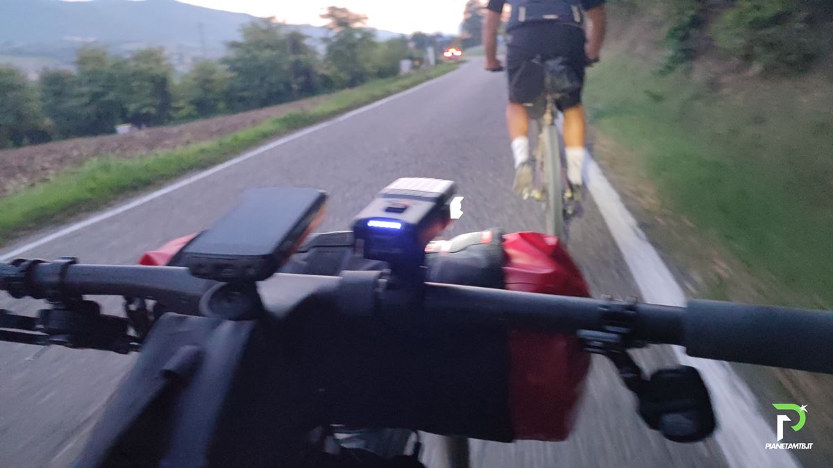 luci ciclismo zefal 2024